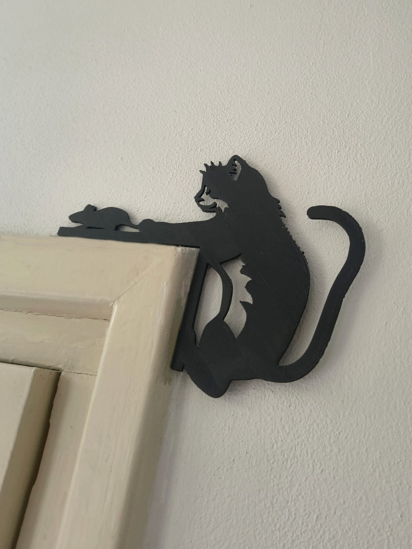 Katten deurkozijn decoratie - kat met muis
