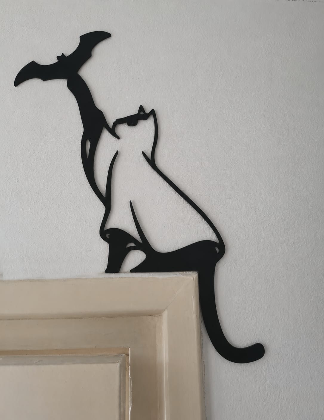 Halloween katten deurkozijn decoratie - spook kat met vleermuis