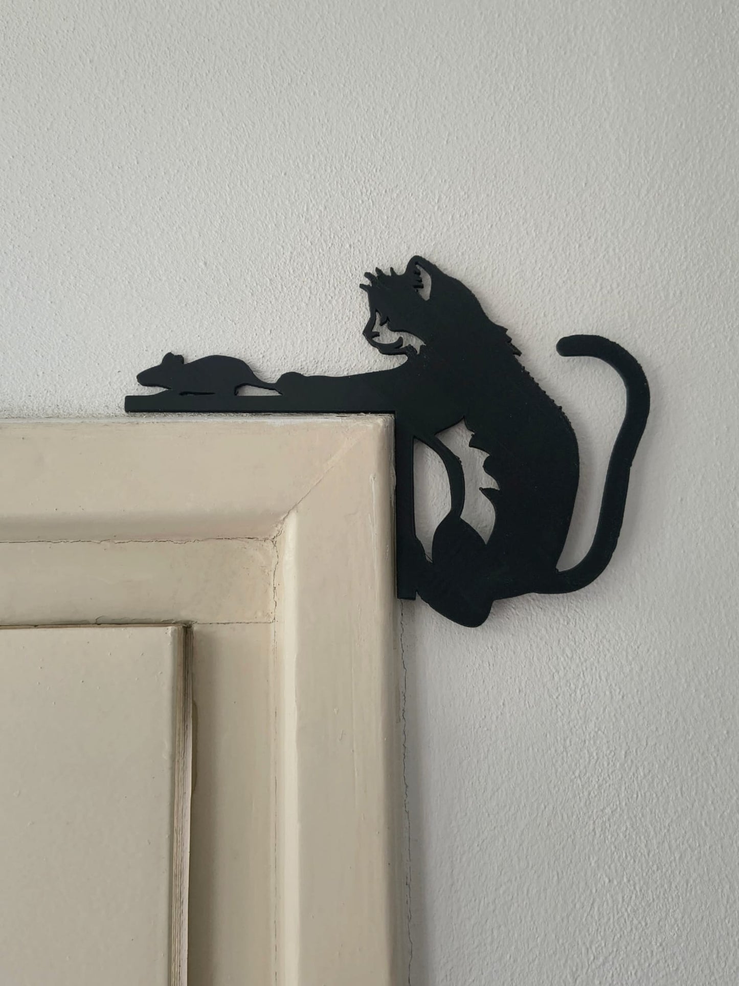 Katten deurkozijn decoratie - kat met muis