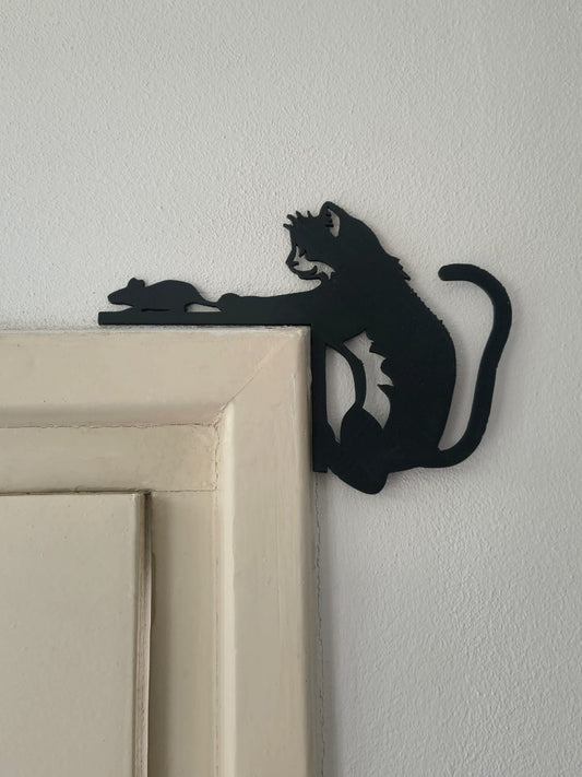 Katten deurkozijn decoratie - kat met muis